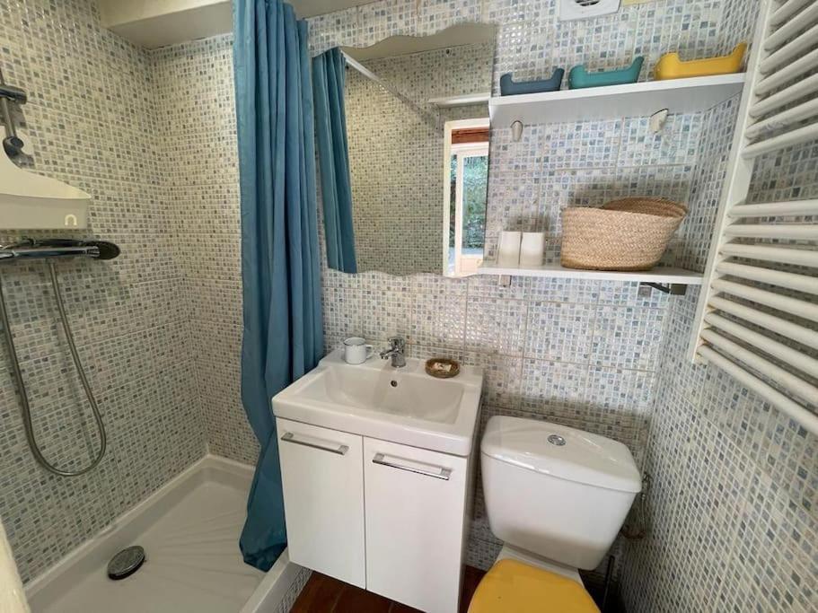 Charmante Maison Dans Jardin, Calme, 55M2- 2Ch, Metro, Tres Proche Paris Vitry-sur-Seine Exterior foto